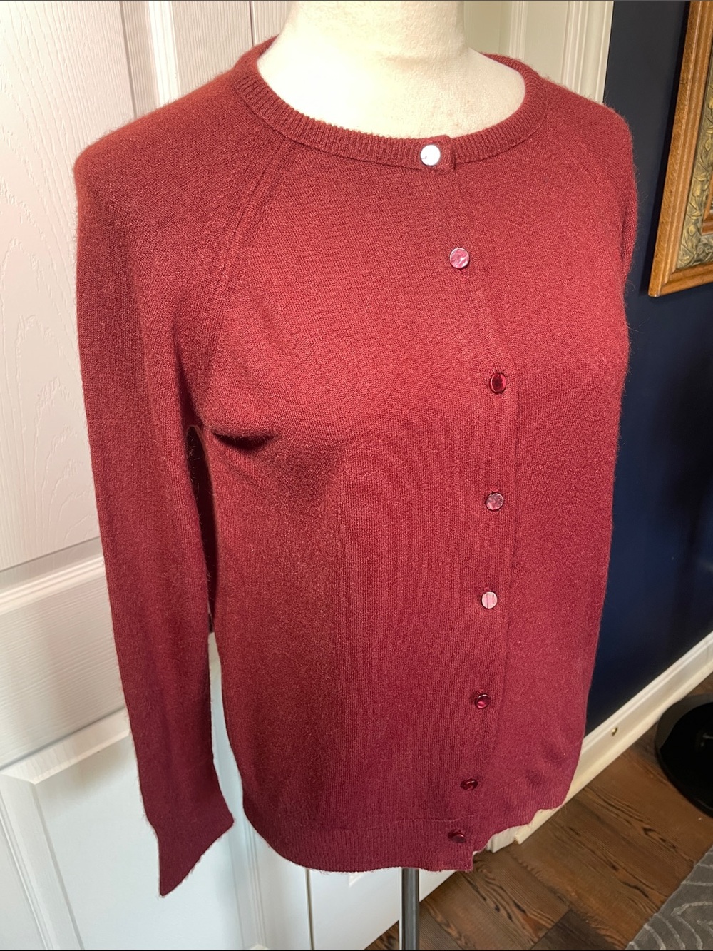 Vintage Unbranded Button-Front Crewneck Cardigan Wine Color Size Medium